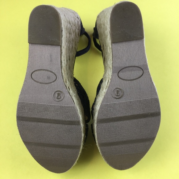 Candie's Casey Crochet Espadrille Wedge in Navy - Picture 7 of 7